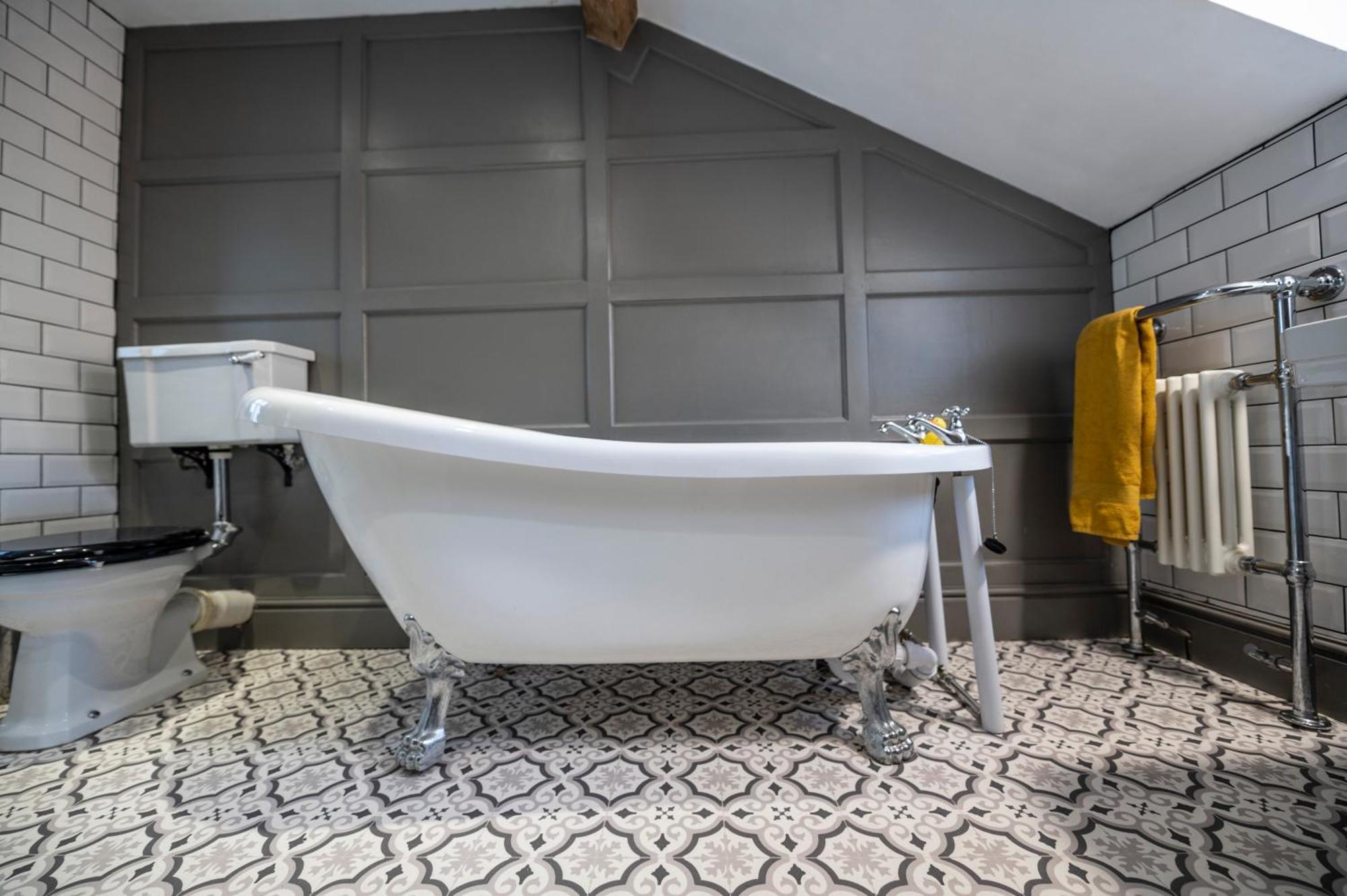 Georgian Country House -Panoramic Views -Sleeps 12 Ruthin Exterior photo