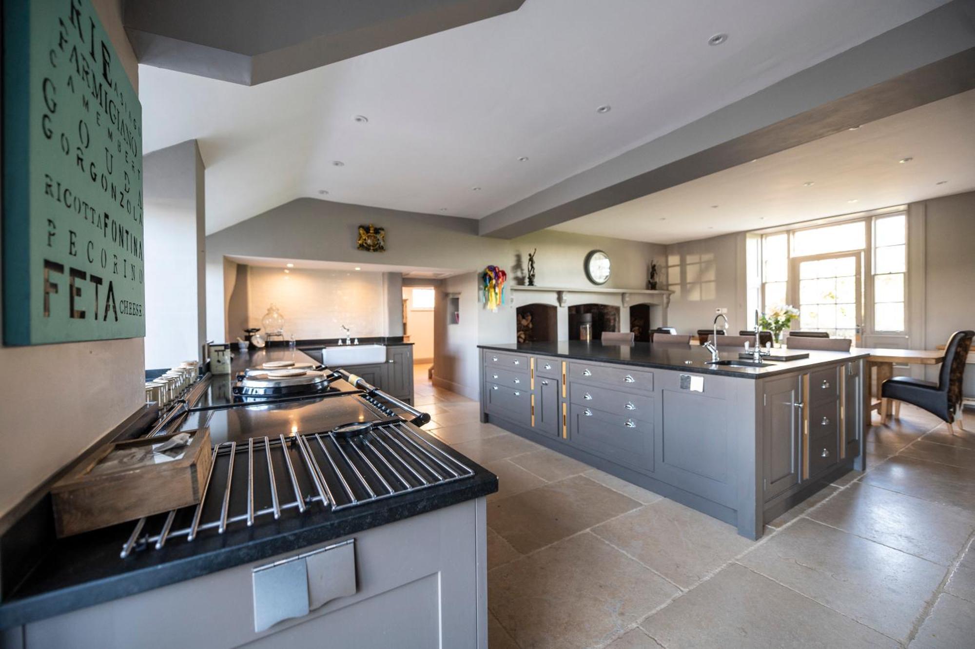 Georgian Country House -Panoramic Views -Sleeps 12 Ruthin Exterior photo